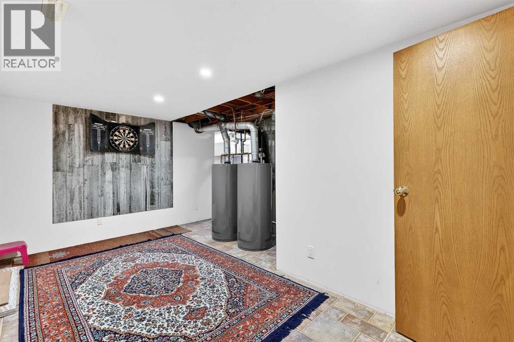 5027 Norris Road NW, Calgary, Alberta  T2K 5R6 - Photo 41 - A2293197