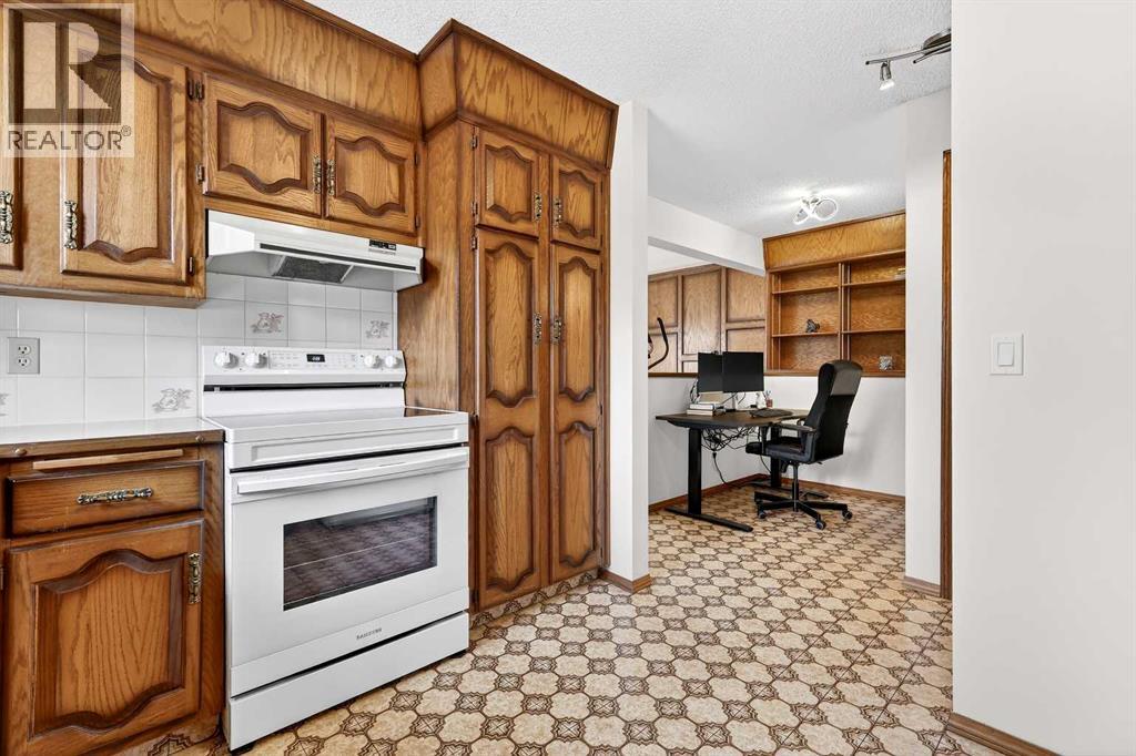 5027 Norris Road NW, Calgary, Alberta  T2K 5R6 - Photo 21 - A2293197