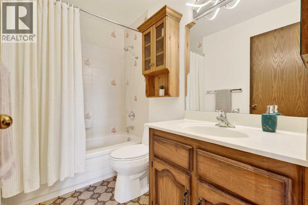 5027 Norris Road NW, Calgary, Alberta  T2K 5R6 - Photo 23 - A2293197