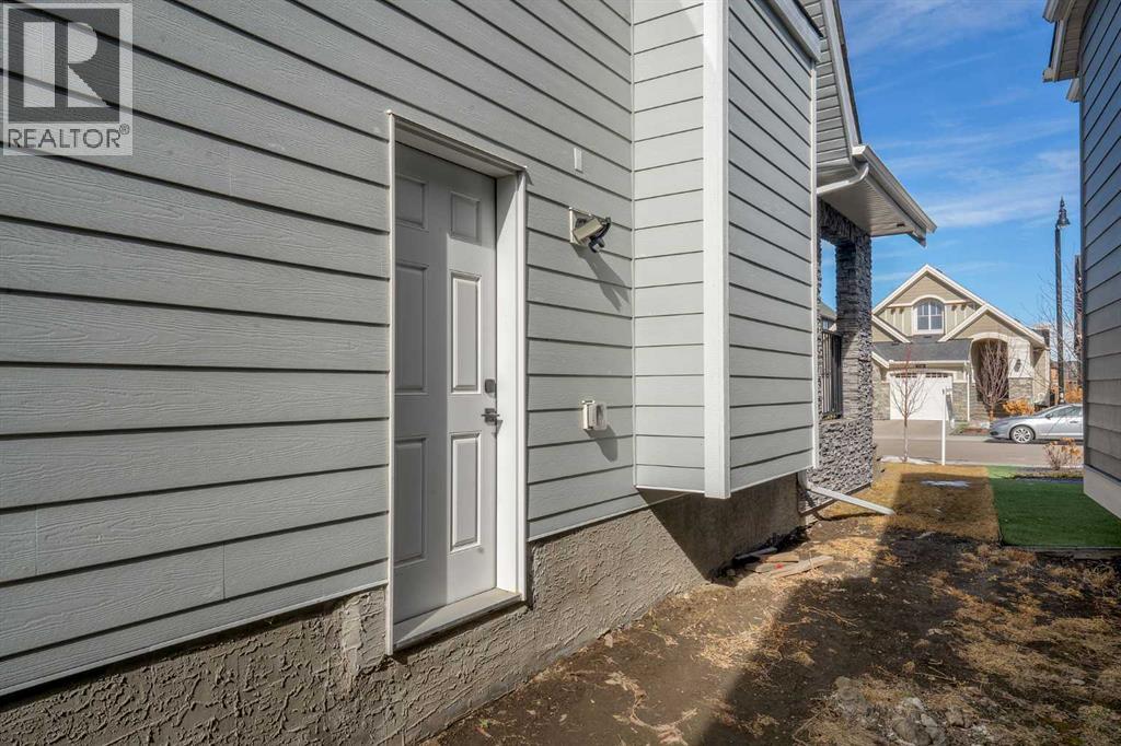 247 Coopers Cove Sw, Airdrie, Alberta  T4B 4C3 - Photo 47 - A2294398