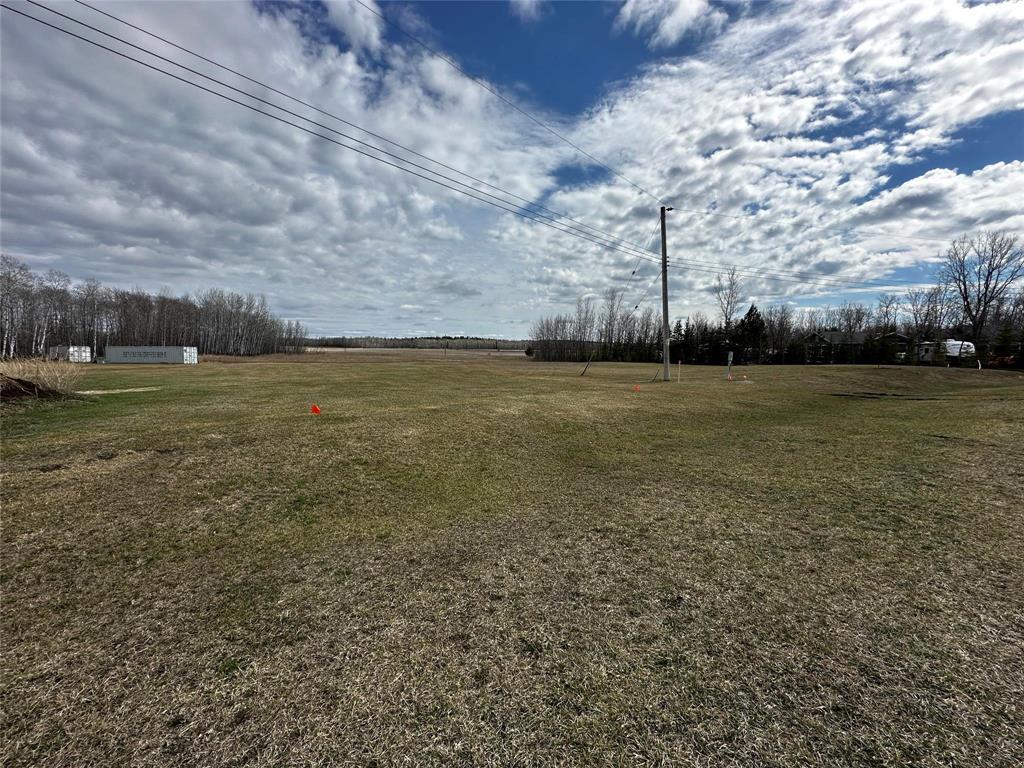 70 Lee Side Drive, Lac Du Bonnet Rm, Manitoba  R0E 1A0 - Photo 0 - 202605165