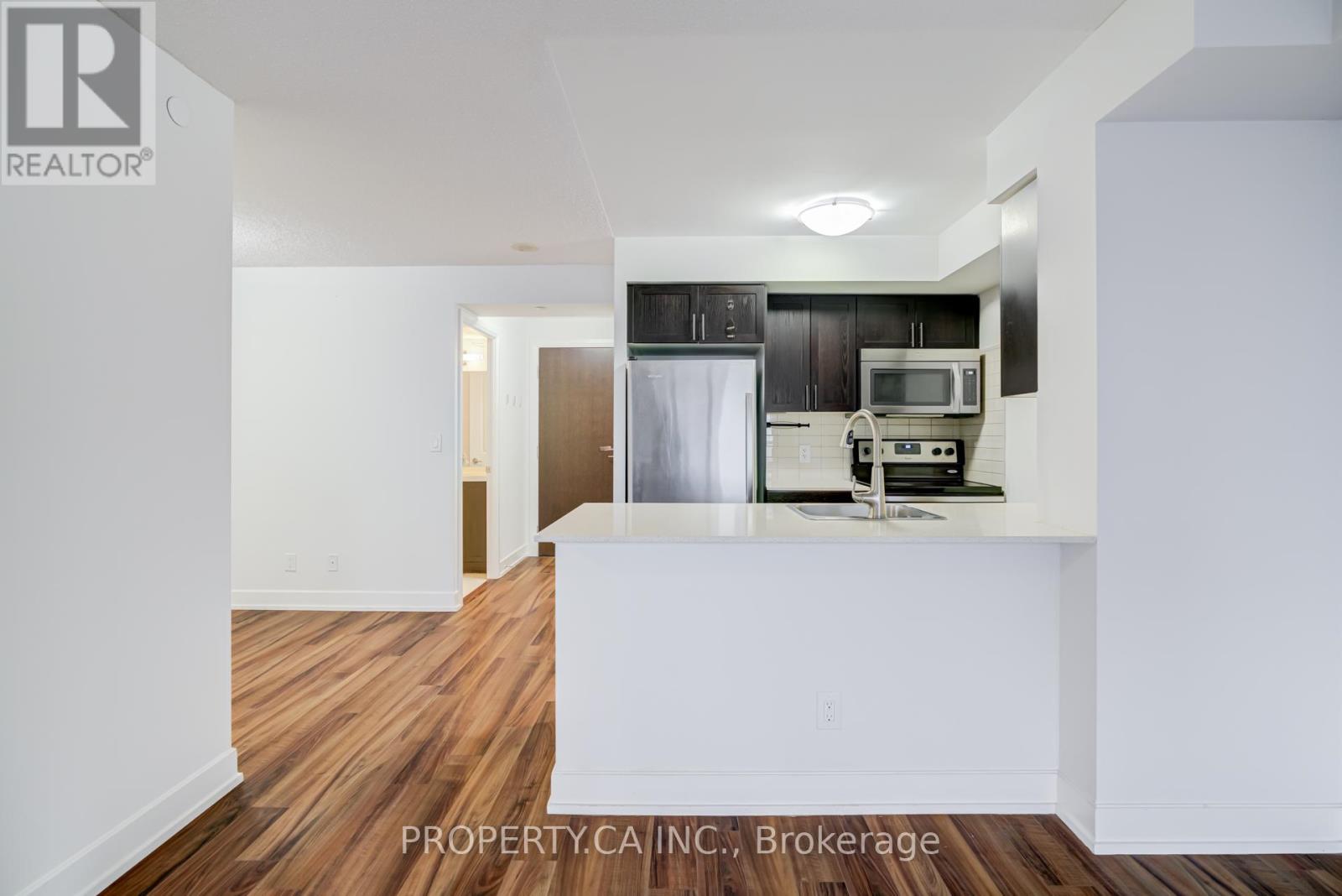 1109 - 6 Eva Road, Toronto (Etobicoke West Mall), Ontario  M9C 4Z5 - Photo 3 - W12902792