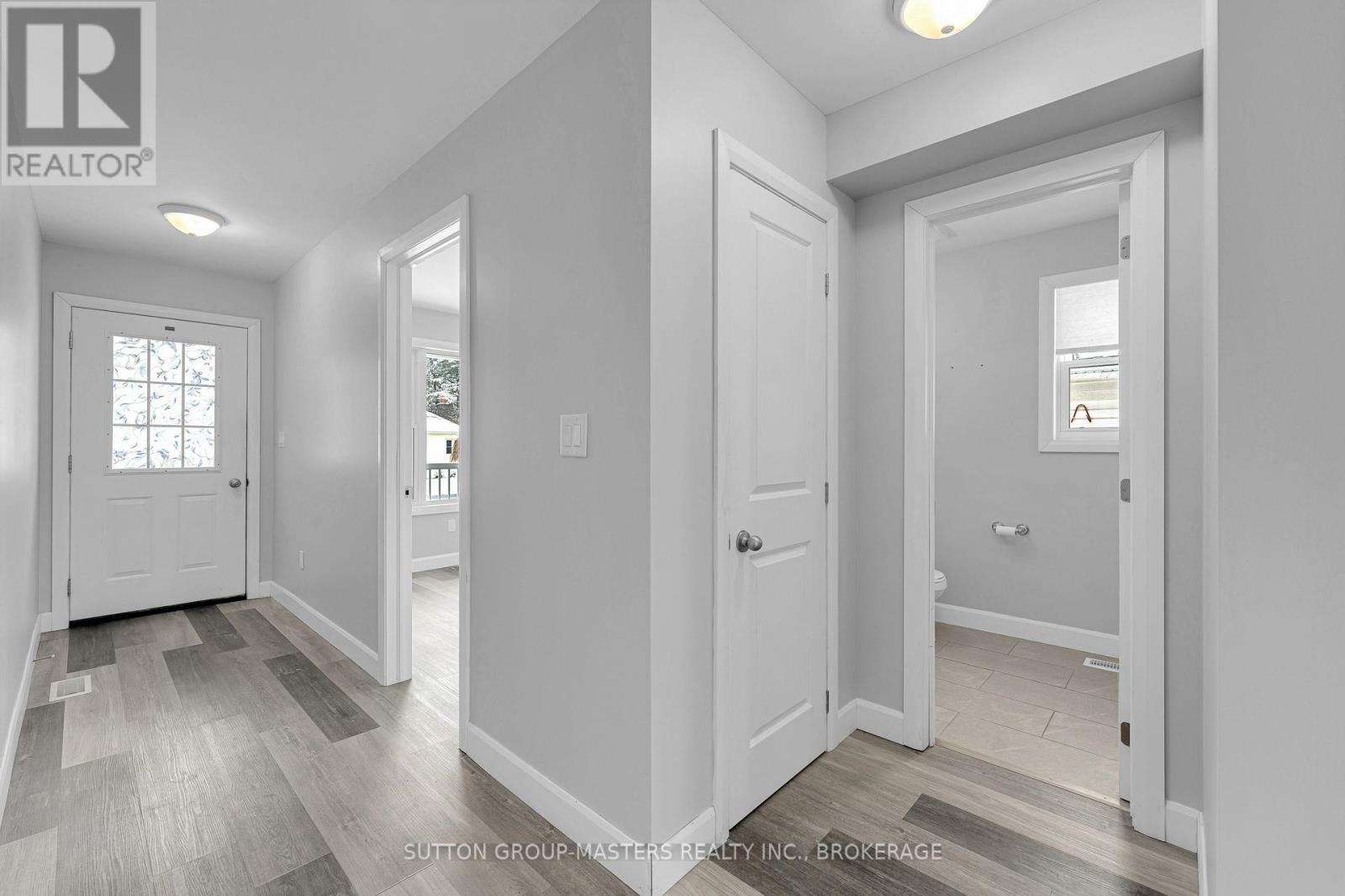 68 Hickory Street, Gananoque, Ontario  K7G 2P5 - Photo 3 - X12871296