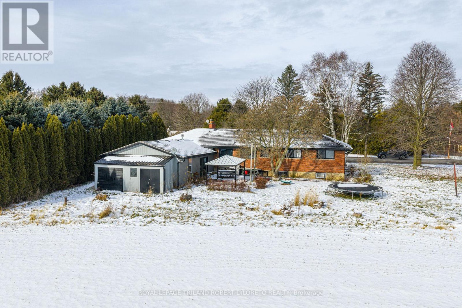 Photo 26 of 26 for 9755 Longwoods Road