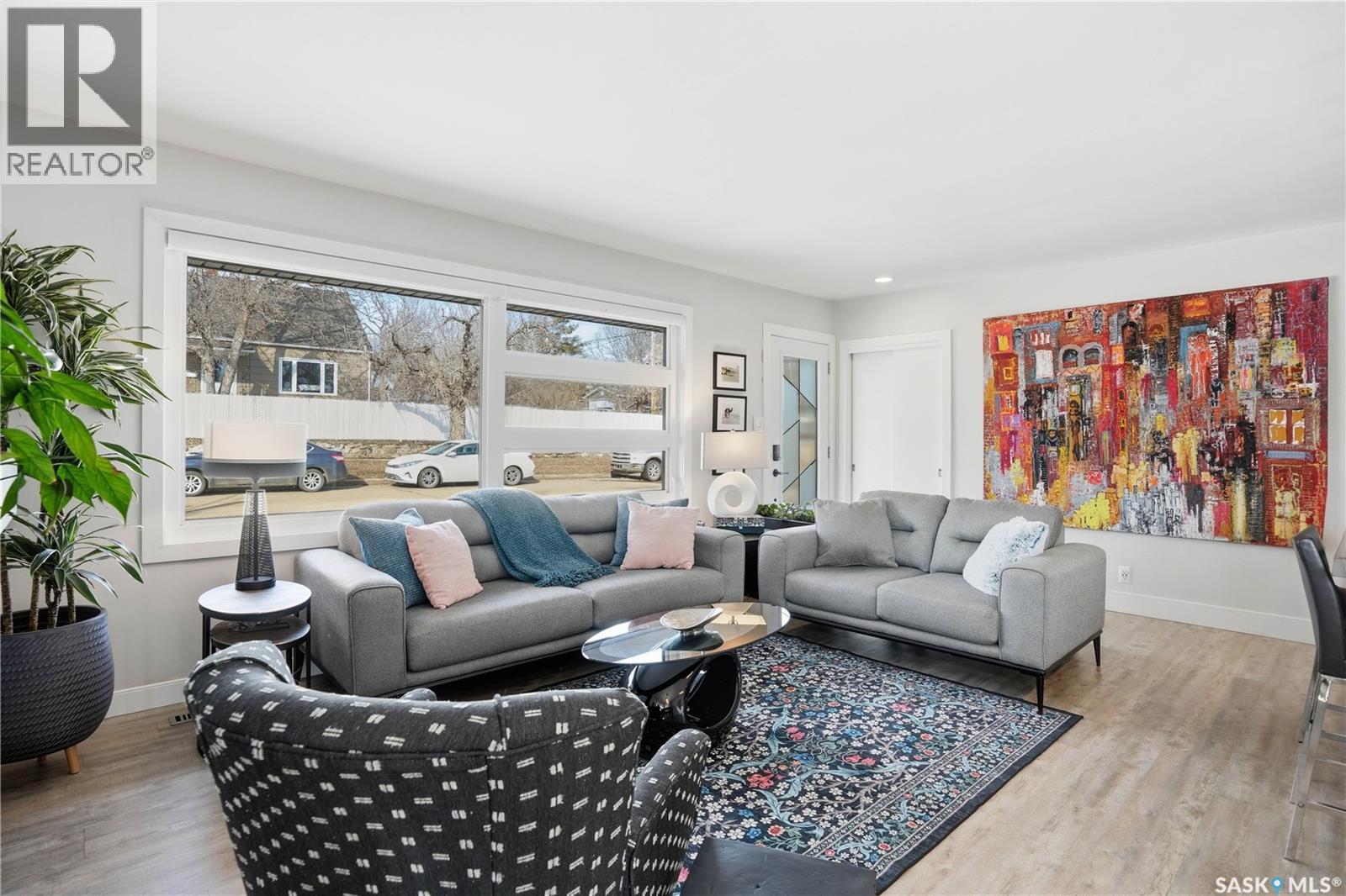 205 Hall Street E, Moose Jaw, Saskatchewan  S6H 0V1 - Photo 7 - SK030898