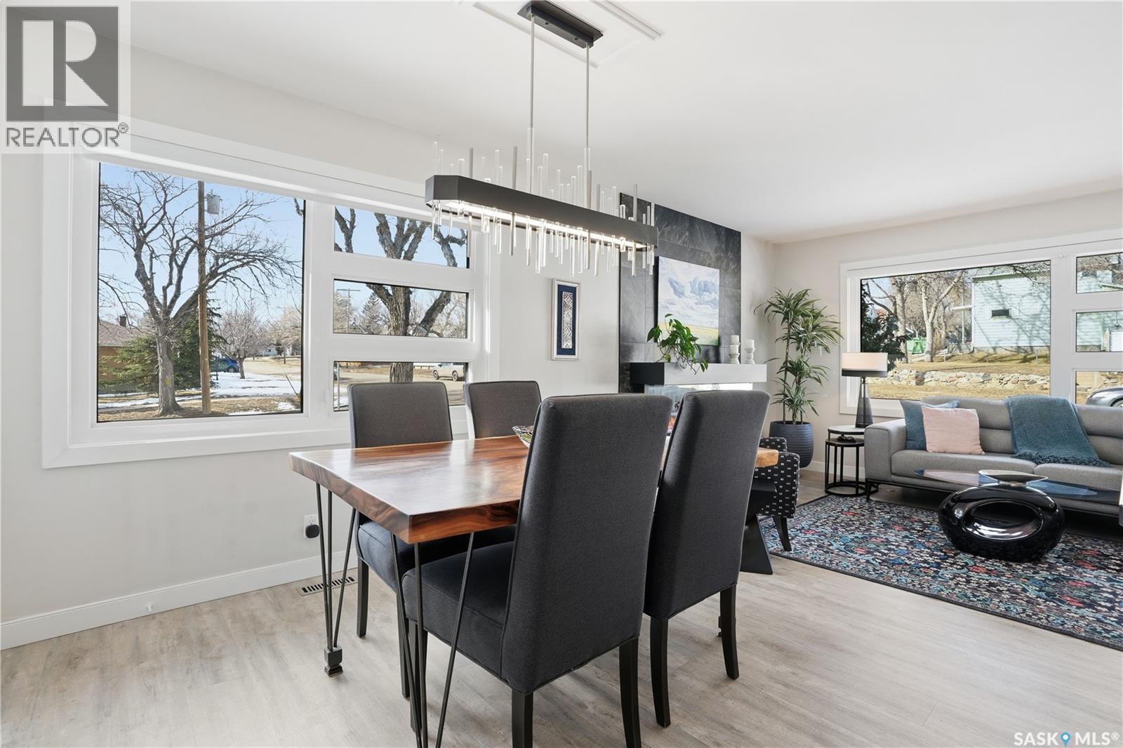 205 Hall Street E, Moose Jaw, Saskatchewan  S6H 0V1 - Photo 11 - SK030898