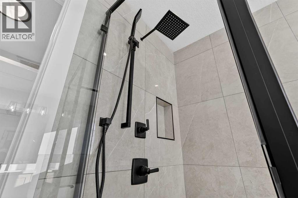 180 Wildrose Drive, Strathmore, Alberta  T1P 0H1 - Photo 33 - A2282592