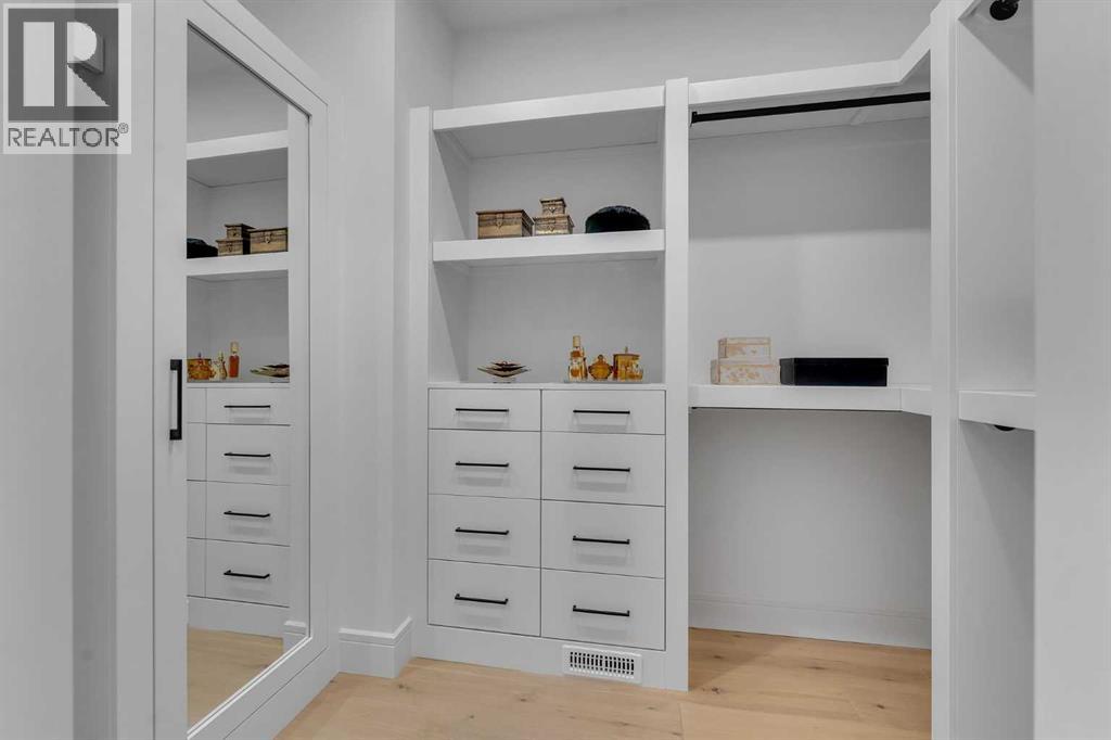 1729 19 Avenue NW, Calgary, Alberta  T2M 1B4 - Photo 27 - A2283219