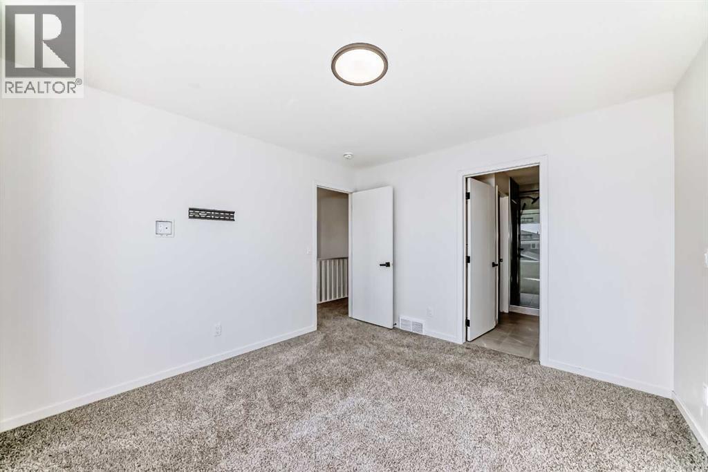 120 Seton Villas SE, Calgary, Alberta  T3M 3L9 - Photo 21 - A2292016