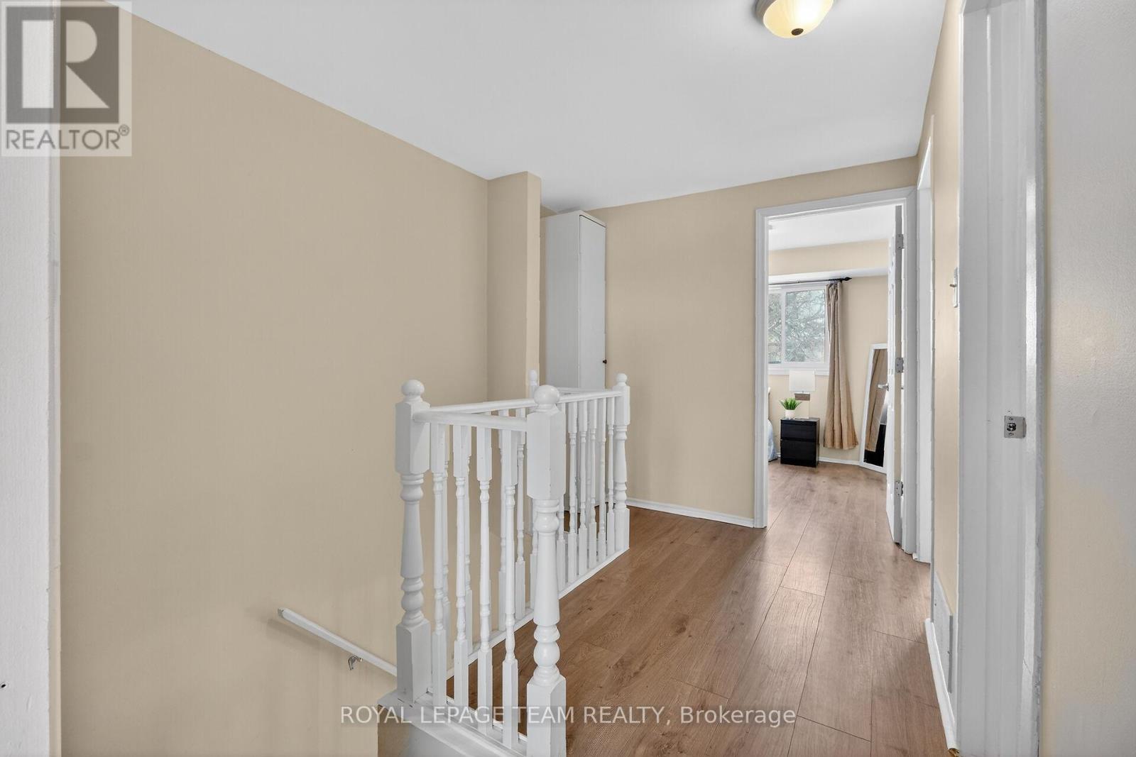 1993 Falkirk Crescent, Ottawa, Ontario K1B 4Y8 - Photo 22 - X12906384