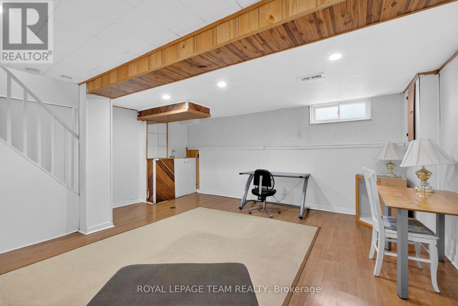 1993 Falkirk Crescent, Ottawa, Ontario K1B 4Y8 - Photo 37 - X12906384