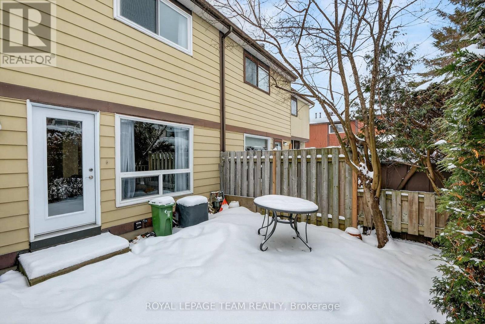 1993 Falkirk Crescent, Ottawa, Ontario K1B 4Y8 - Photo 43 - X12906384