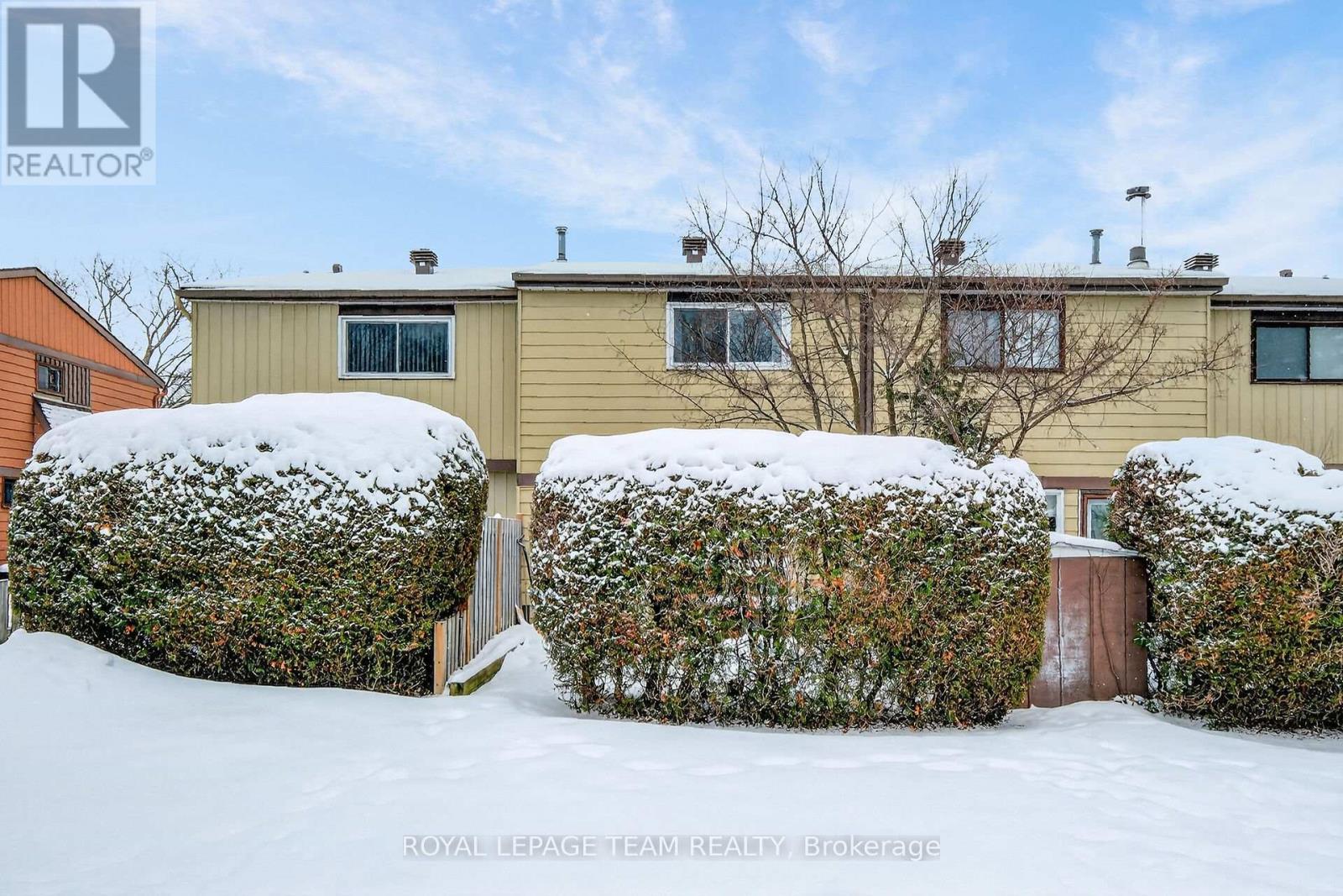 1993 Falkirk Crescent, Ottawa, Ontario K1B 4Y8 - Photo 46 - X12906384