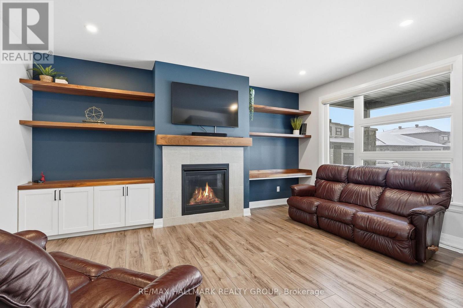 1212 Avignon Street, Russell, Ontario K0A 1W0 - Photo 11 - X12906446