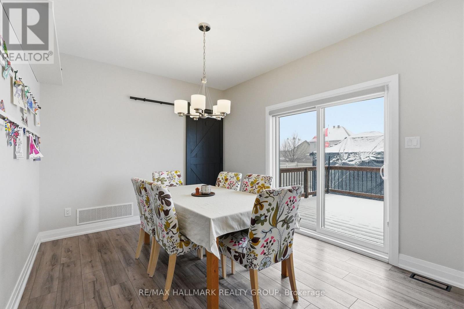 1212 Avignon Street, Russell, Ontario K0A 1W0 - Photo 17 - X12906446