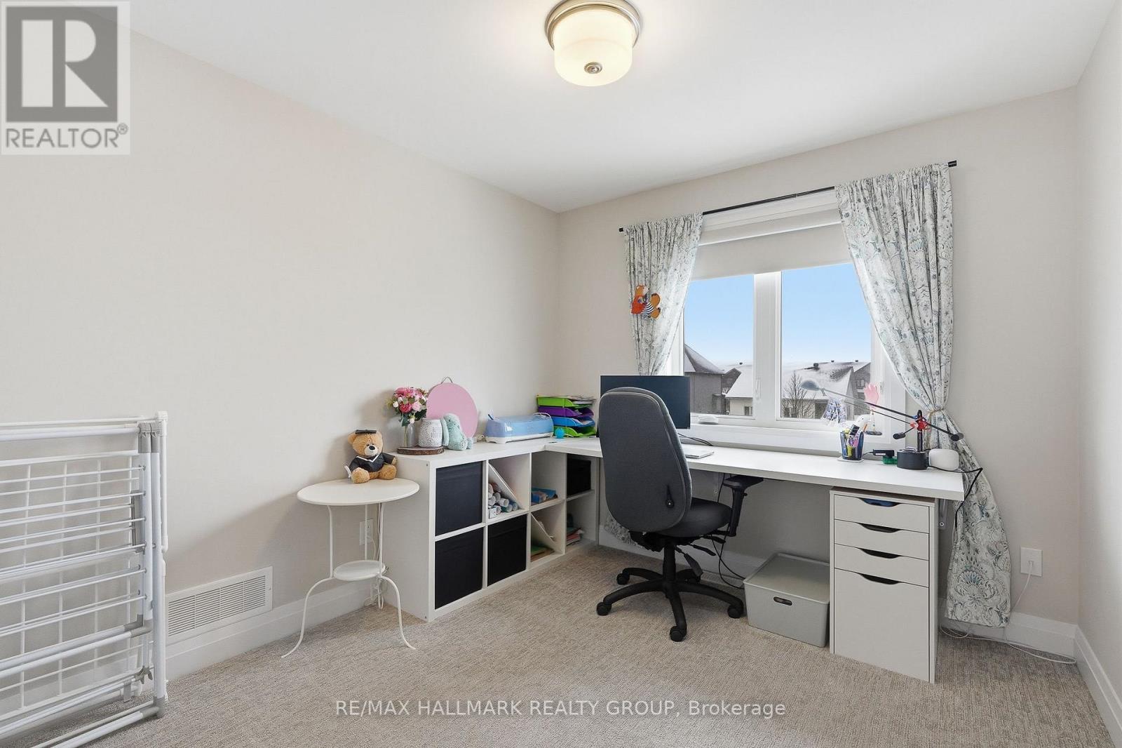 1212 Avignon Street, Russell, Ontario K0A 1W0 - Photo 24 - X12906446