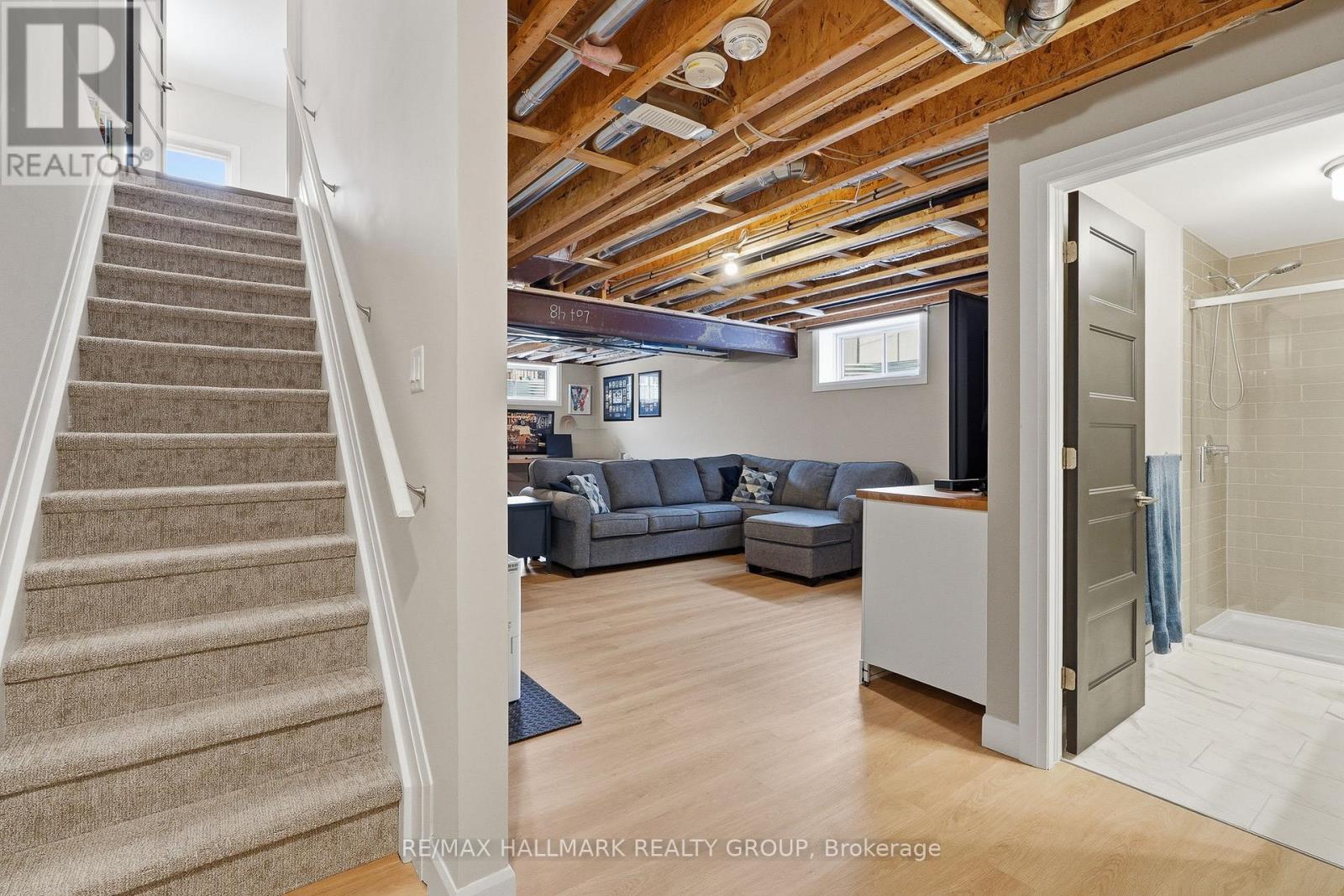 1212 Avignon Street, Russell, Ontario K0A 1W0 - Photo 33 - X12906446