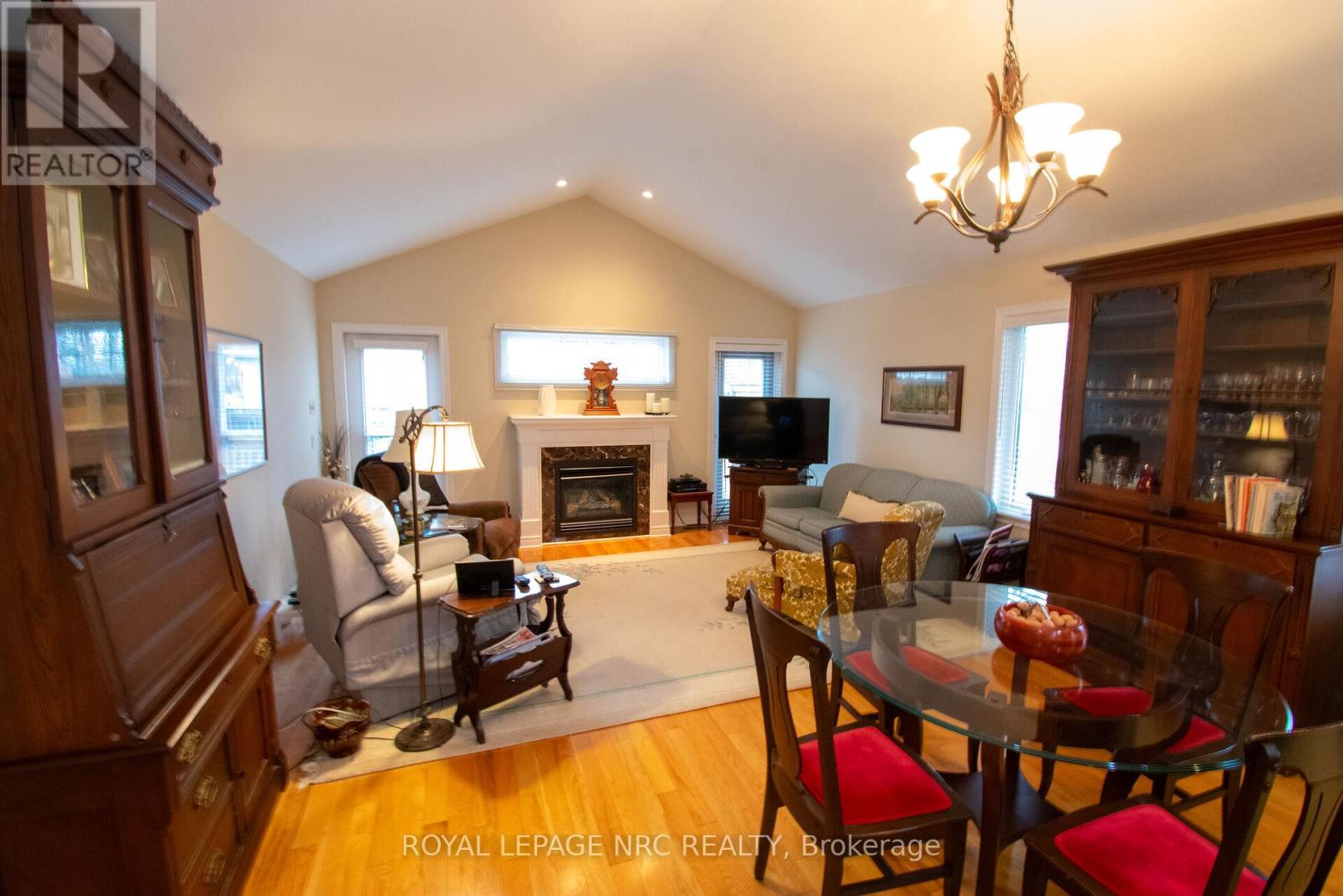 1 - 603 Welland Avenue, St. Catharines, Ontario  L2M 0A6 - Photo 17 - X12906404