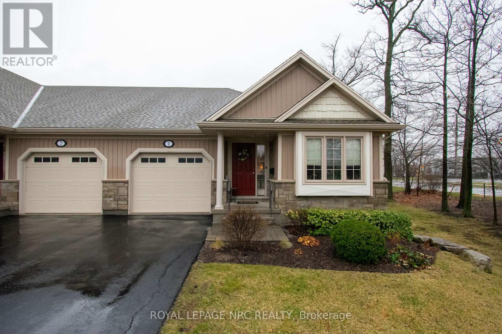 1 - 603 Welland Avenue, St. Catharines, Ontario  L2M 0A6 - Photo 2 - X12906404