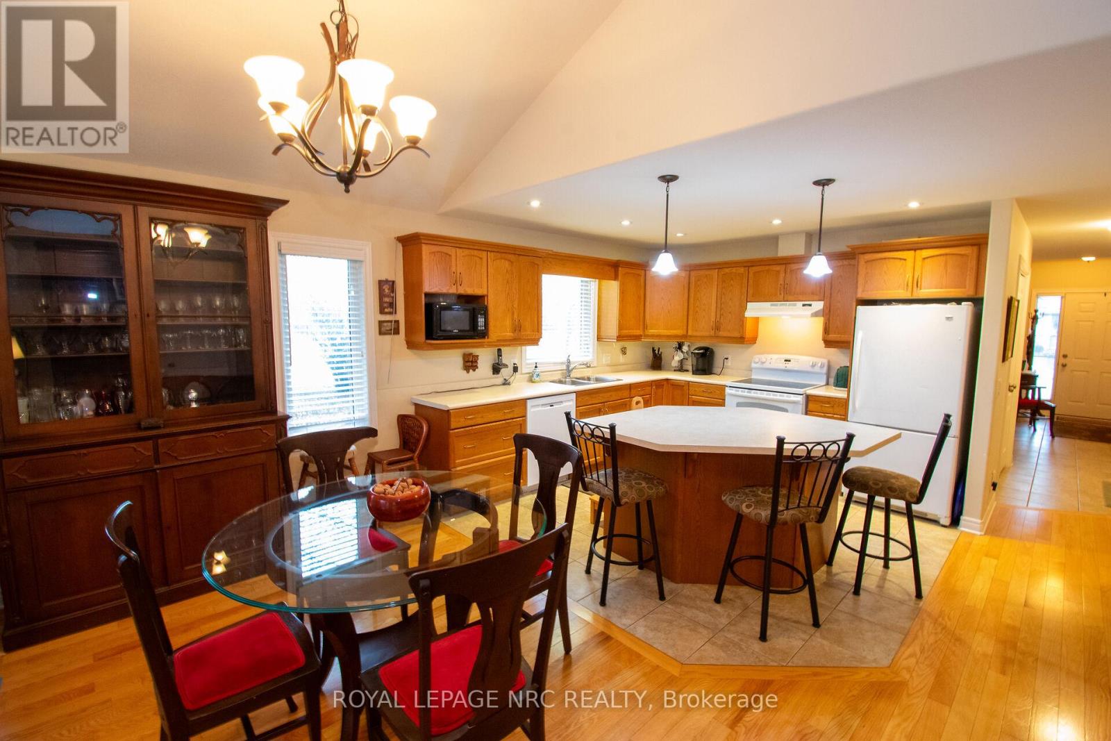 1 - 603 Welland Avenue, St. Catharines, Ontario  L2M 0A6 - Photo 20 - X12906404