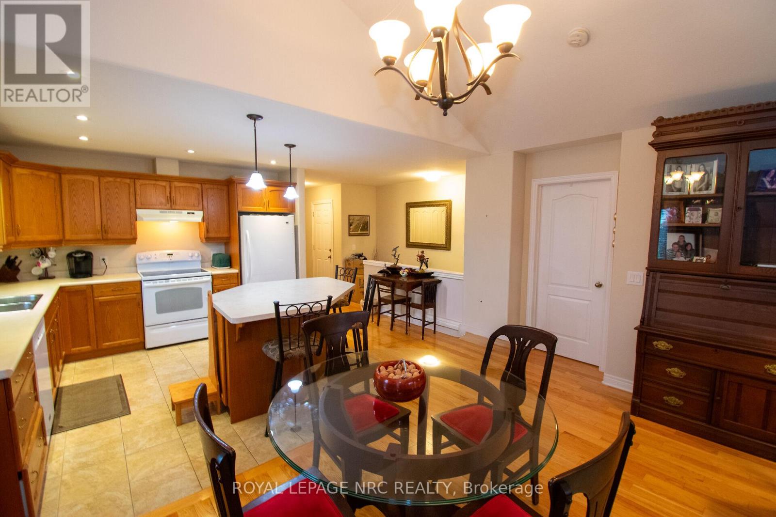 1 - 603 Welland Avenue, St. Catharines, Ontario  L2M 0A6 - Photo 21 - X12906404