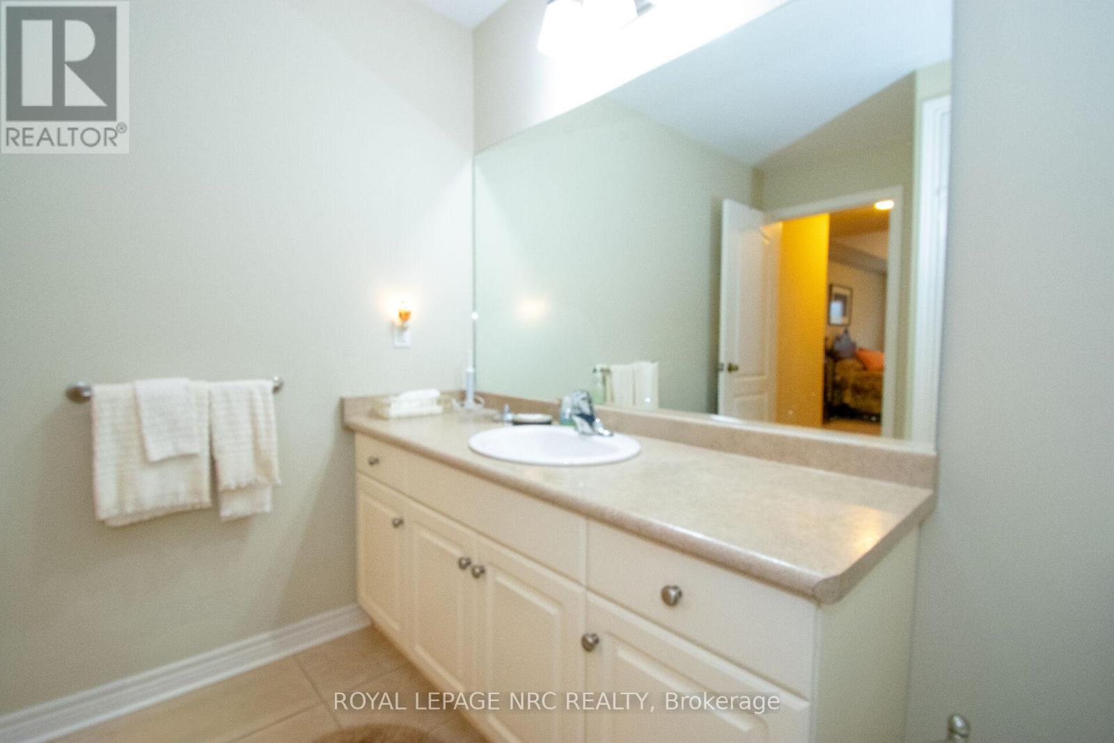 1 - 603 Welland Avenue, St. Catharines, Ontario  L2M 0A6 - Photo 27 - X12906404