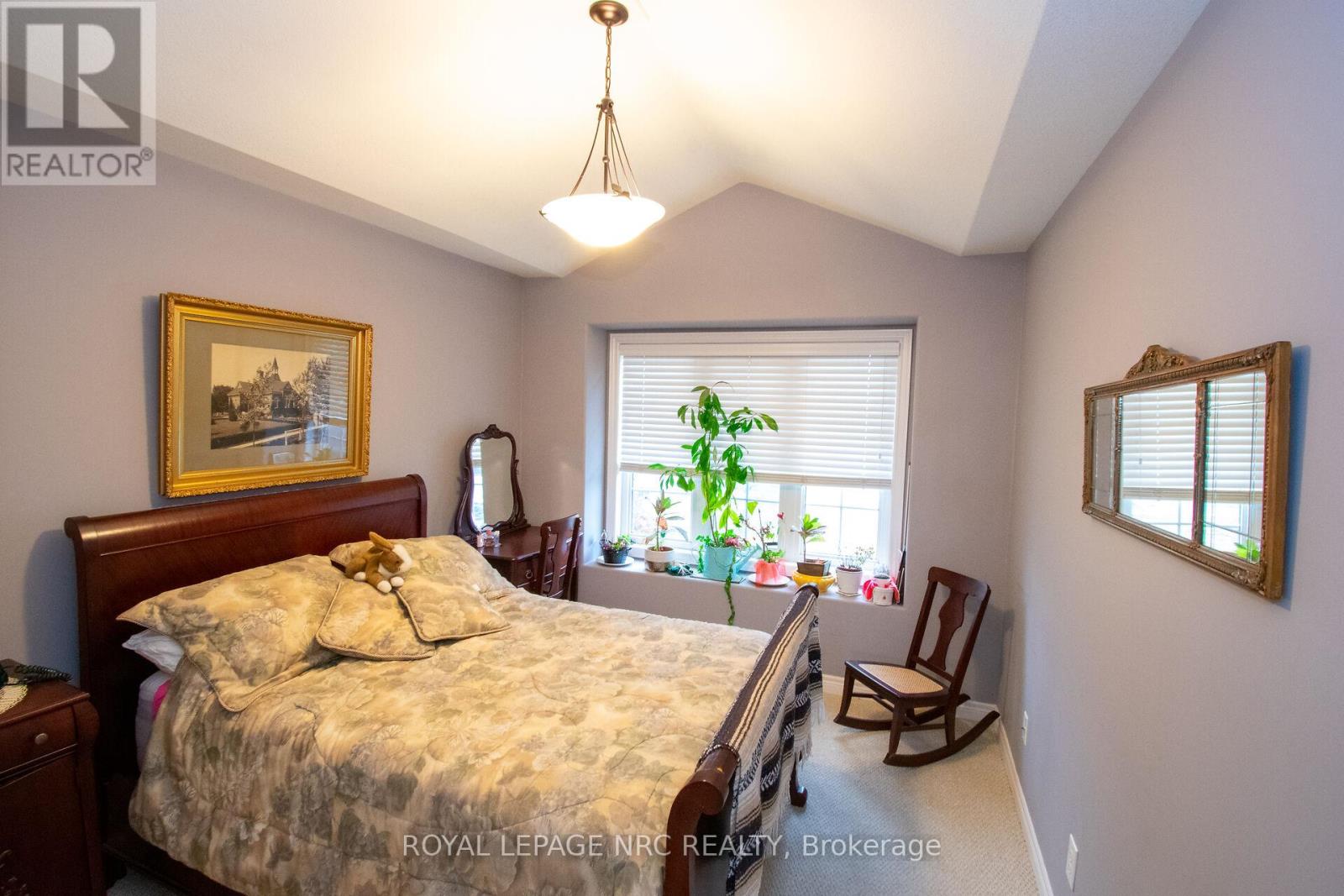 1 - 603 Welland Avenue, St. Catharines, Ontario  L2M 0A6 - Photo 29 - X12906404