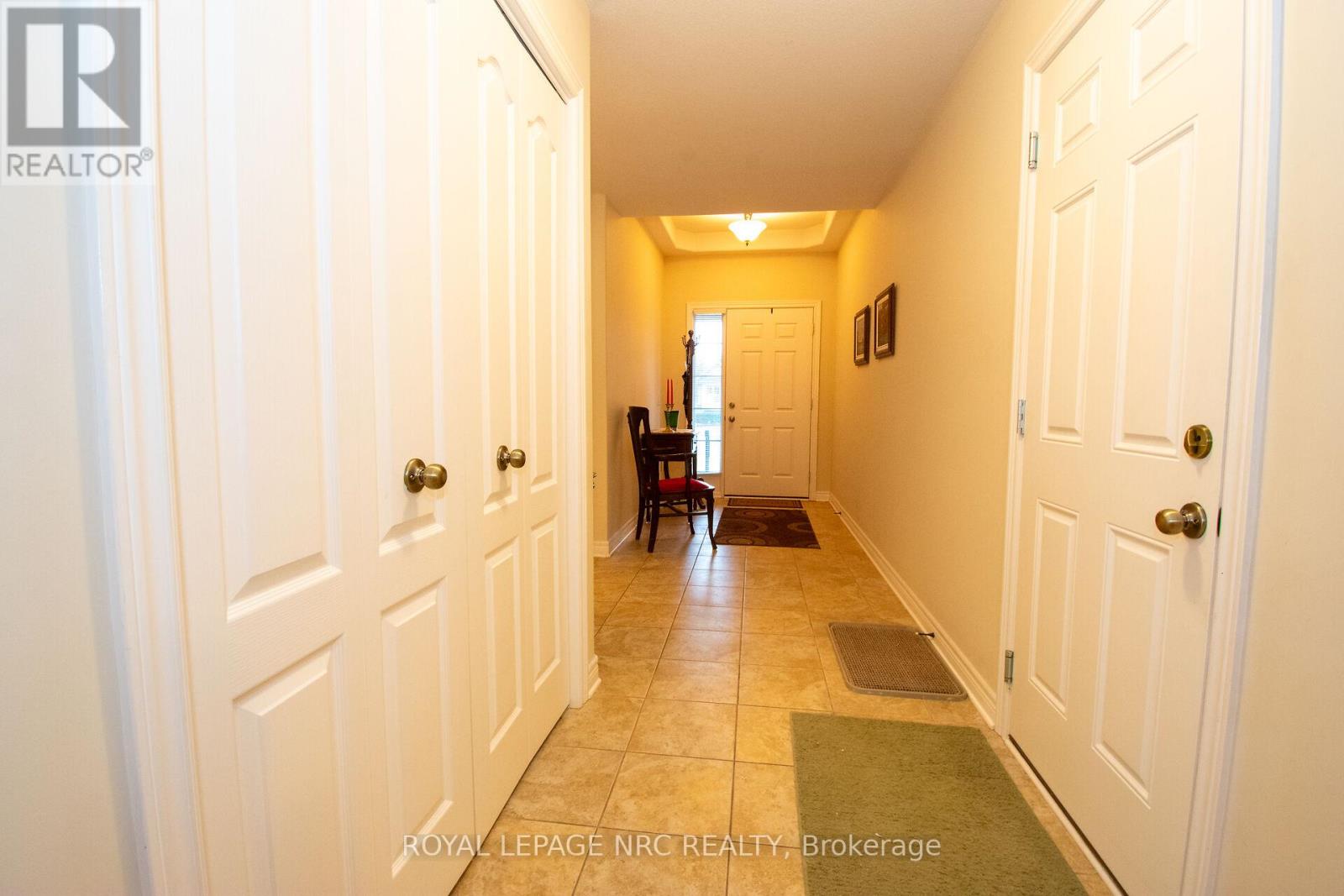 1 - 603 Welland Avenue, St. Catharines, Ontario  L2M 0A6 - Photo 5 - X12906404