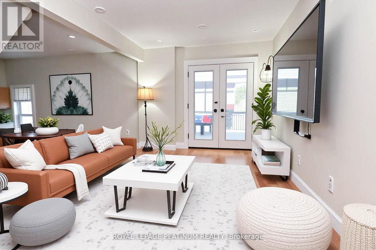 37 Dundas Street W, Mississauga (Cooksville), Ontario  L5B 1H2 - Photo 22 - W12901468