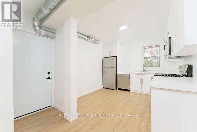 1 - 127 Victoria Avenue S, Hamilton, Ontario  L8N 2S9 - Photo 4 - X12866574