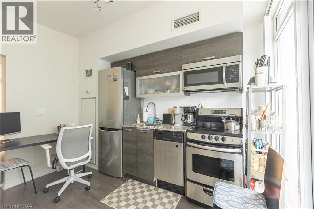 36 Lisgar Street Unit# 825, Toronto, Ontario M6J 0C7 - Photo 3 - 40813971