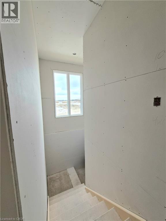 106 Thackeray Way, Harriston, Ontario  N0G 1Z0 - Photo 10 - 40743843