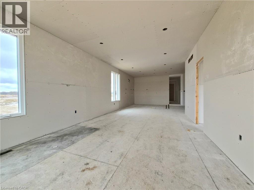 106 Thackeray Way, Harriston, Ontario  N0G 1Z0 - Photo 13 - 40743843