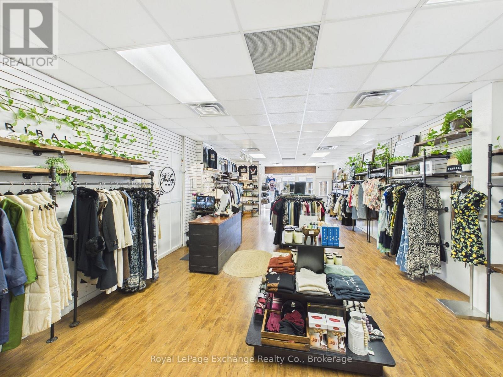 806 Queen Street, Kincardine, Ontario  N2Z 2Y2 - Photo 8 - X12906378