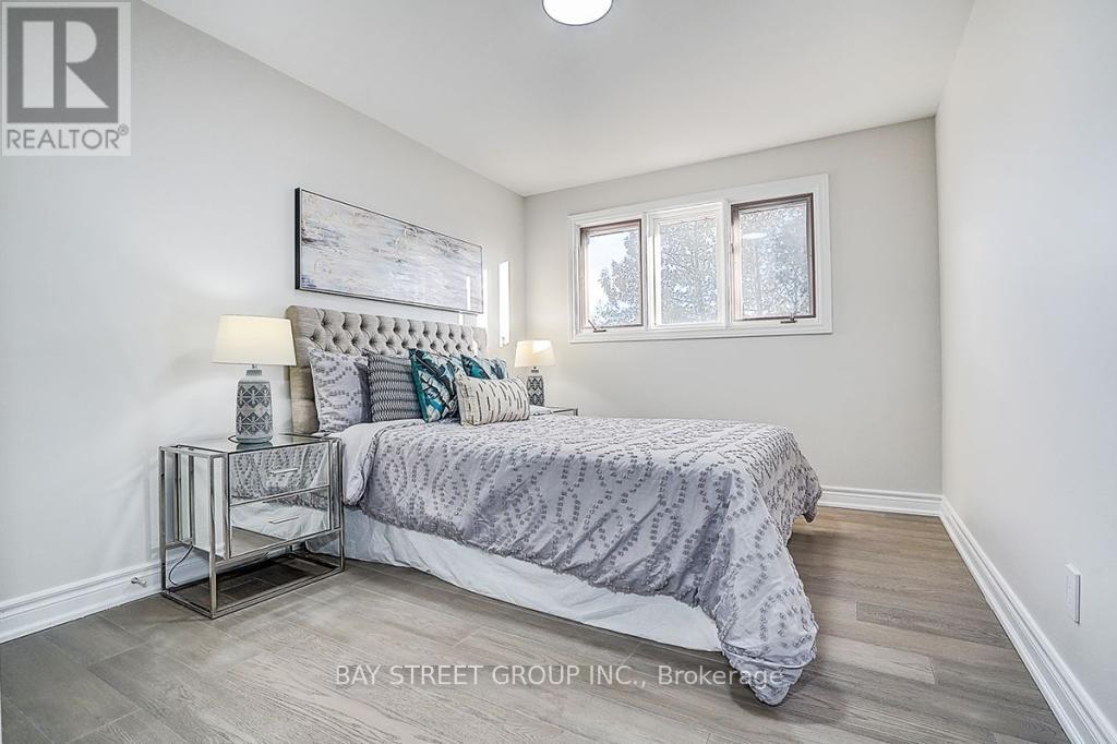 Upstairs - 269 Shawnee Circle, Toronto, Ontario  M2H 2Y3 - Photo 21 - C12906380