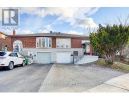 UPSTAIRS - 269 SHAWNEE CIRCLE, Toronto, Ontario