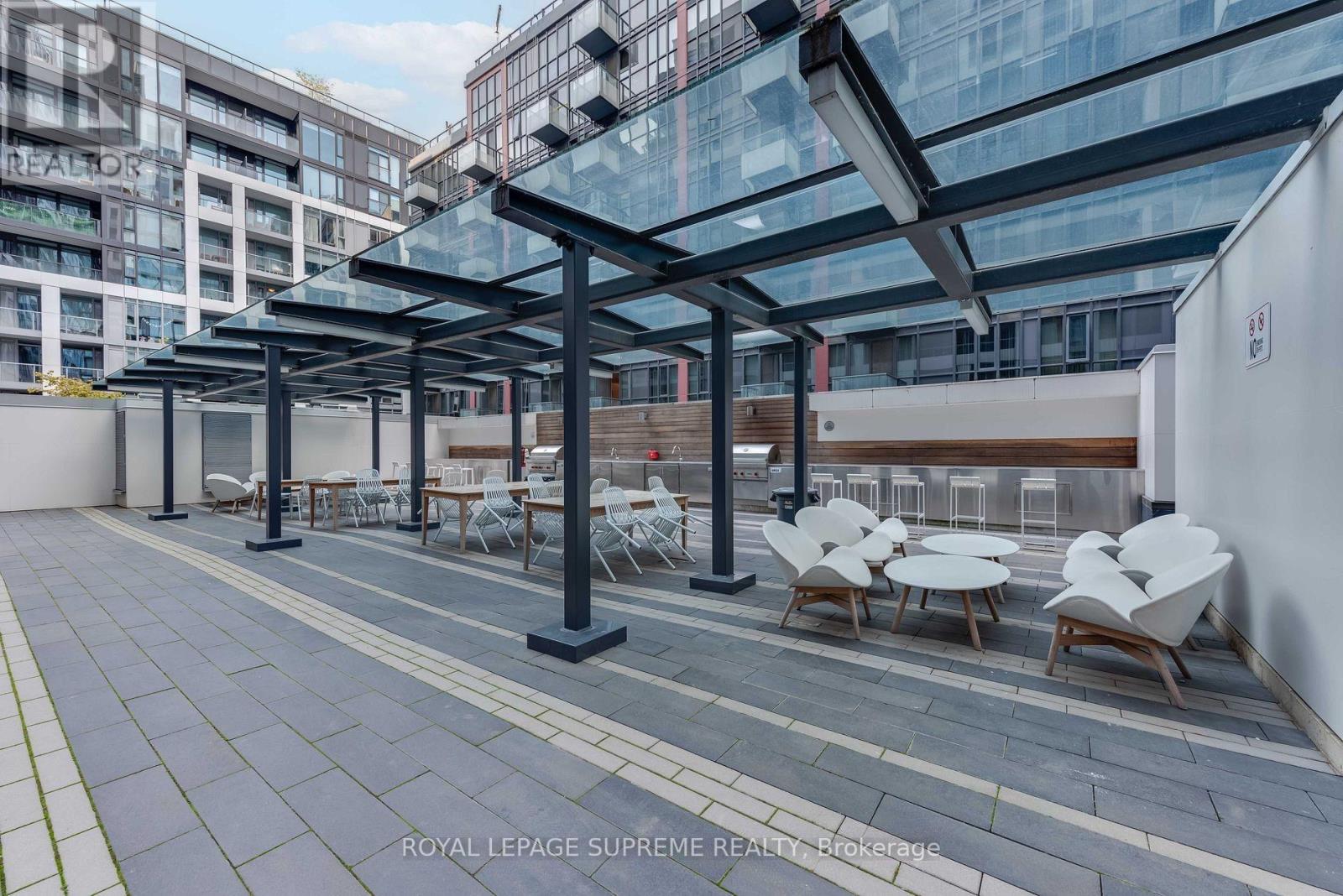 1023e - 576 Front Street, Toronto, Ontario  M5V 0P8 - Photo 17 - C12906400