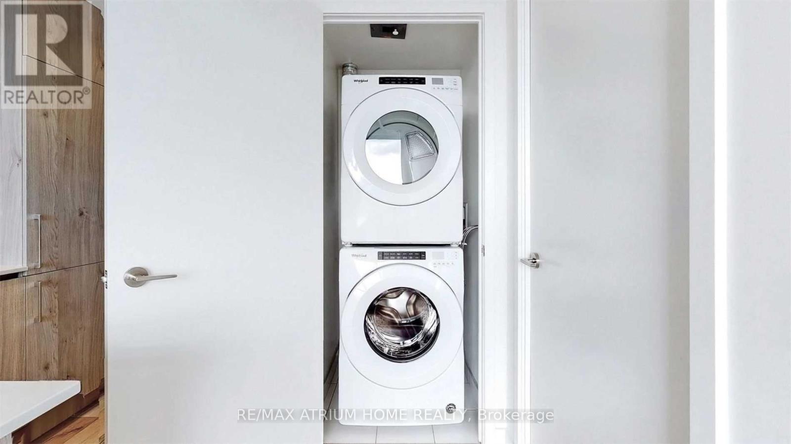 4510 - 1 Yorkville Avenue, Toronto, Ontario  M4W 0B1 - Photo 12 - C12906422