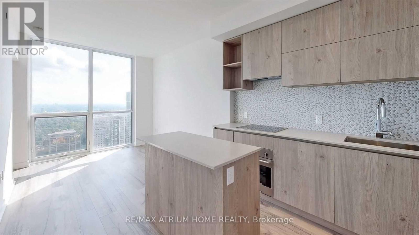 4510 - 1 Yorkville Avenue, Toronto, Ontario  M4W 0B1 - Photo 6 - C12906422