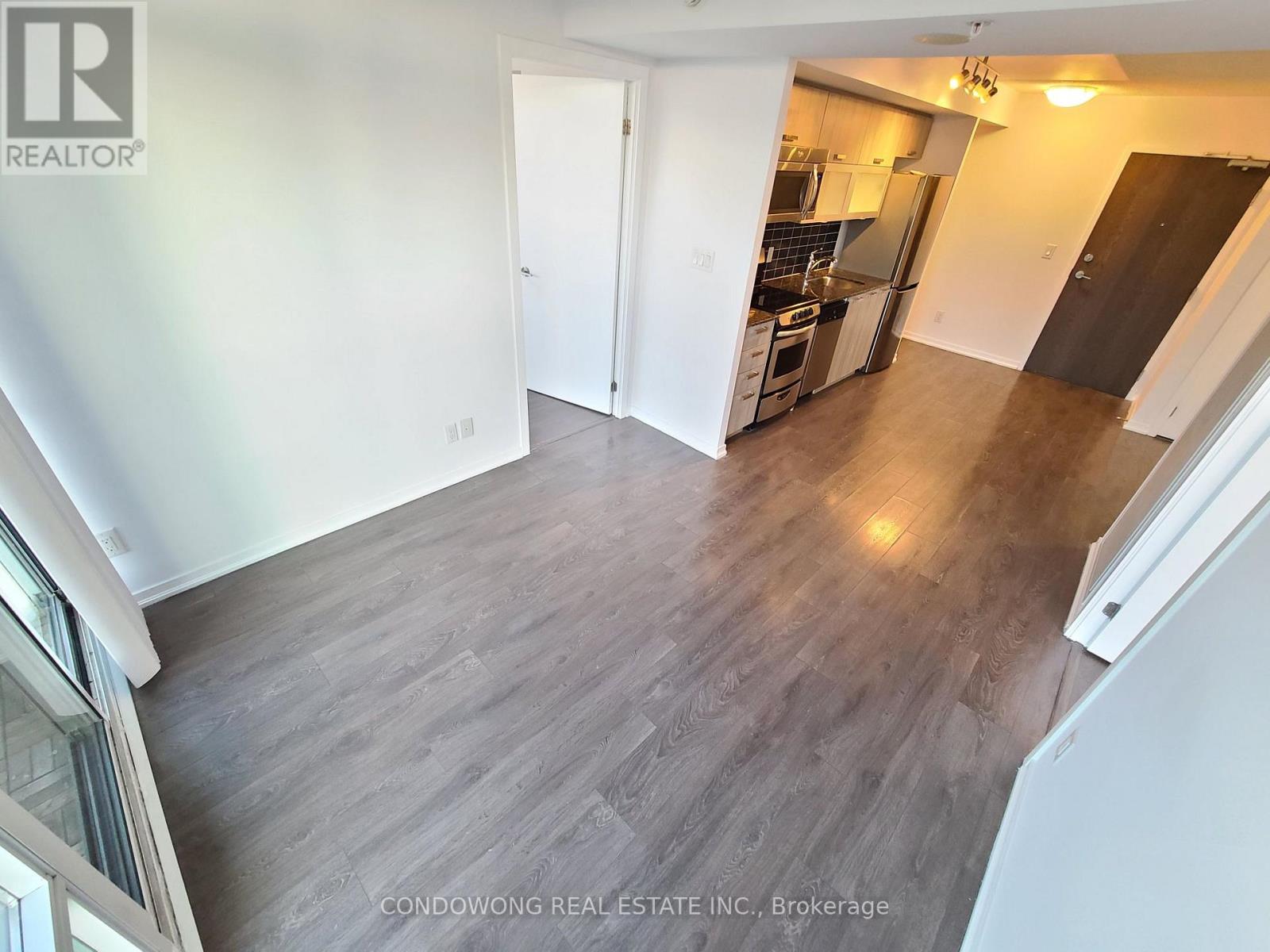 1019 - 68 Abell Street, Toronto, Ontario  M6J 0B1 - Photo 5 - C12906430