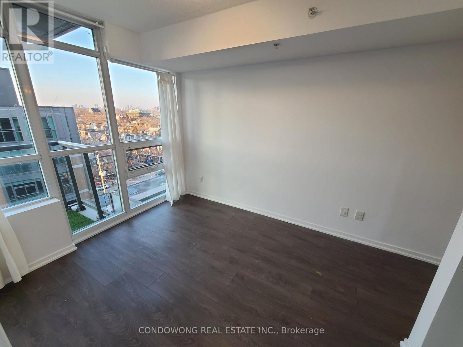 1019 - 68 Abell Street, Toronto, Ontario  M6J 0B1 - Photo 7 - C12906430