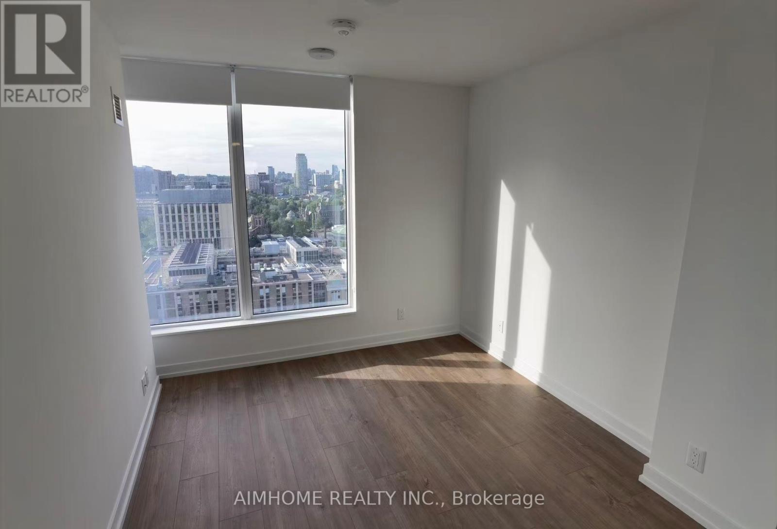 1705 - 203 College Street, Toronto, Ontario  M5T 0C8 - Photo 4 - C12906436