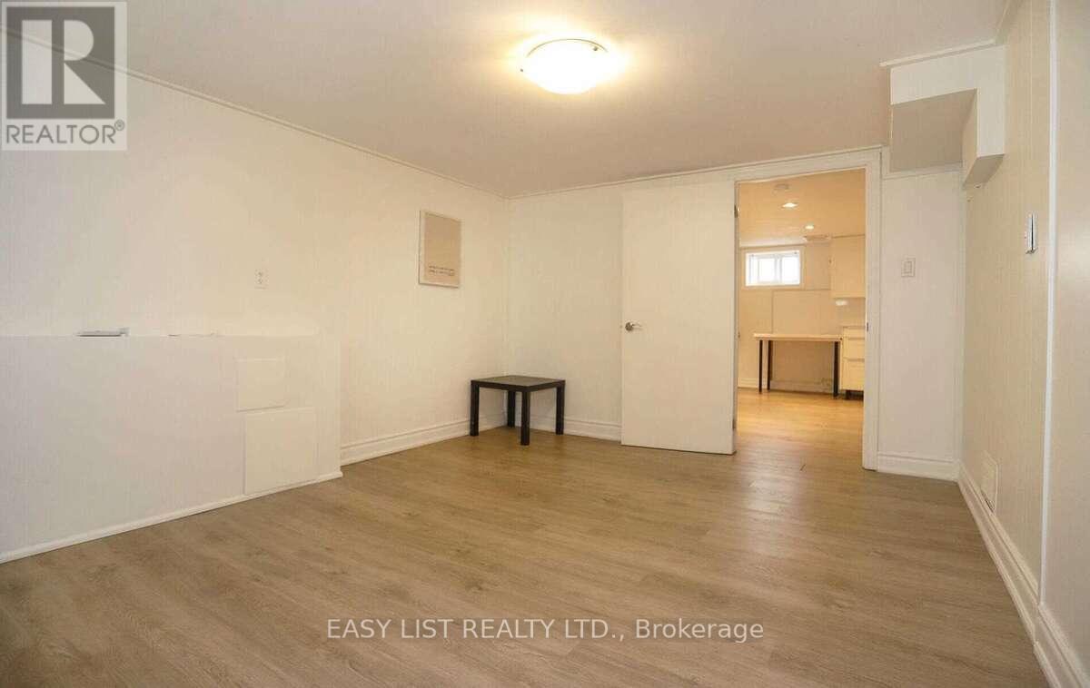 35 Anndale Drive, Toronto, Ontario  M2N 2W9 - Photo 12 - C12906450