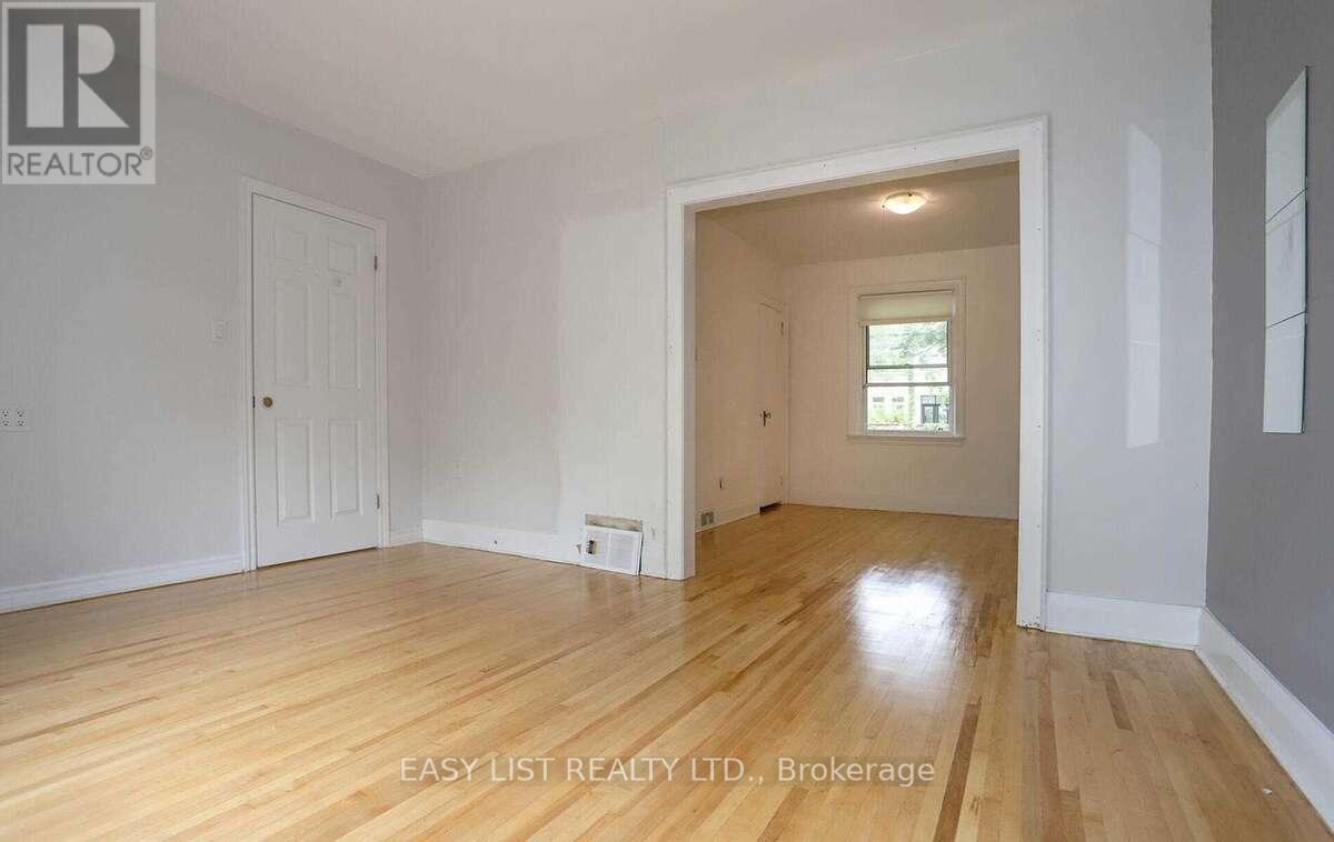 35 Anndale Drive, Toronto, Ontario  M2N 2W9 - Photo 18 - C12906450