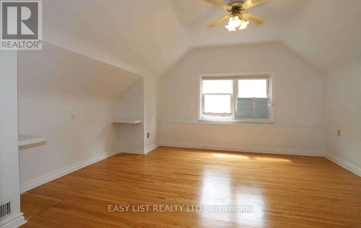 35 Anndale Drive, Toronto, Ontario  M2N 2W9 - Photo 5 - C12906450