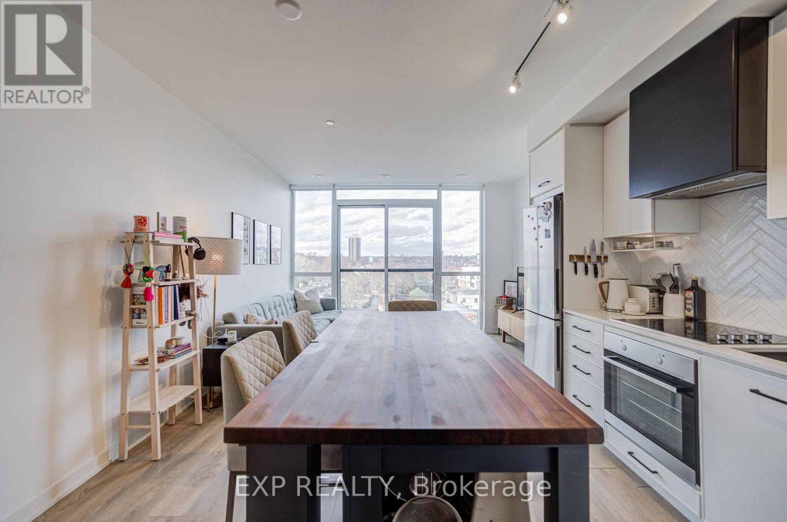 604 - 899 Queen Street E, Toronto, Ontario  M4M 0C8 - Photo 9 - E12906418