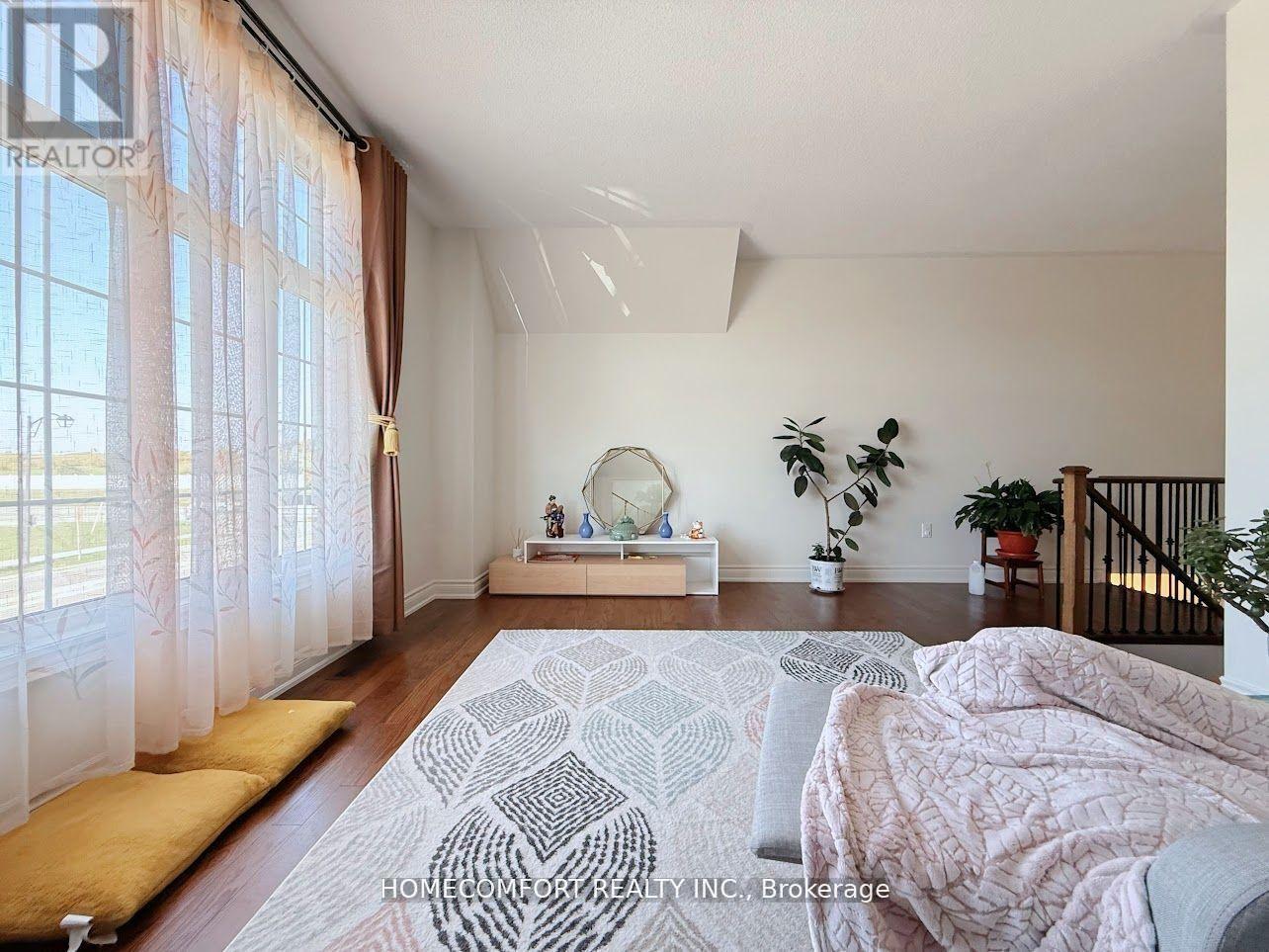 945 Langford Boulevard, Bradford West Gwillimbury (Bradford), Ontario  L3Z 4J2 - Photo 12 - N12906412