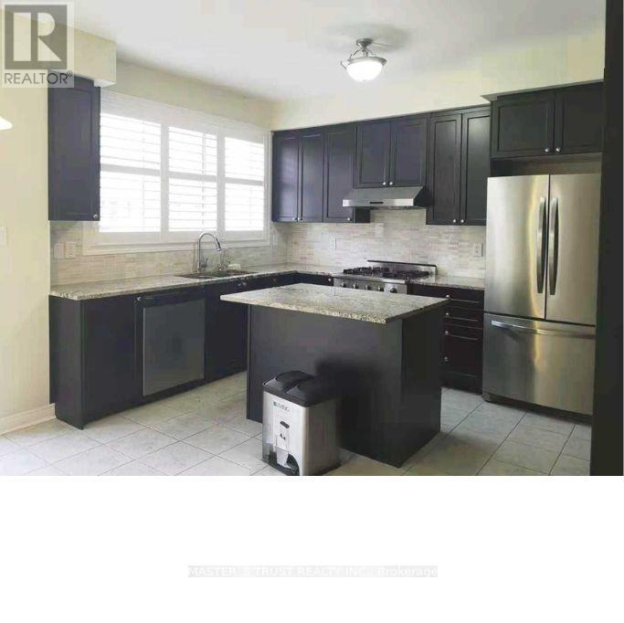 42 Maytime Way, Markham, Ontario  L6C 0N6 - Photo 5 - N12906414