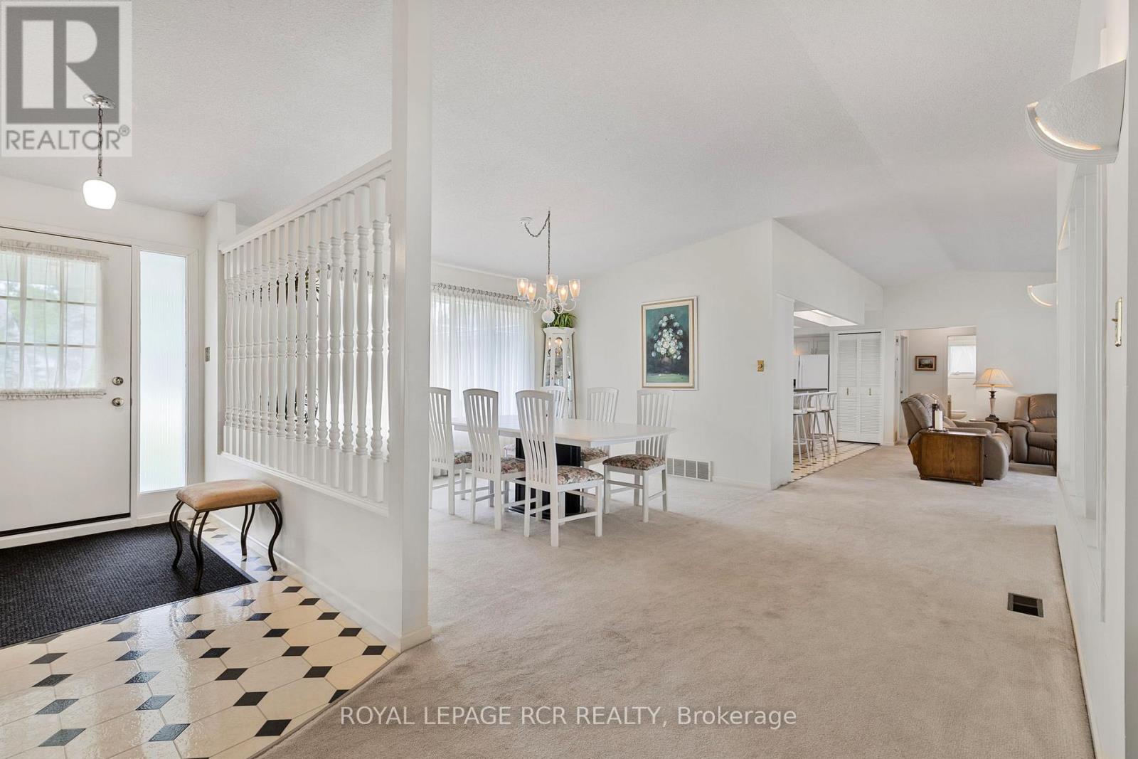 5 Park Lane, Ramara, Ontario  L0K 1B0 - Photo 11 - S12906394