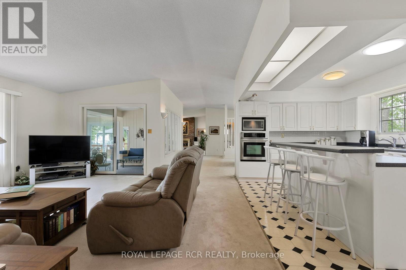 5 Park Lane, Ramara, Ontario  L0K 1B0 - Photo 34 - S12906394